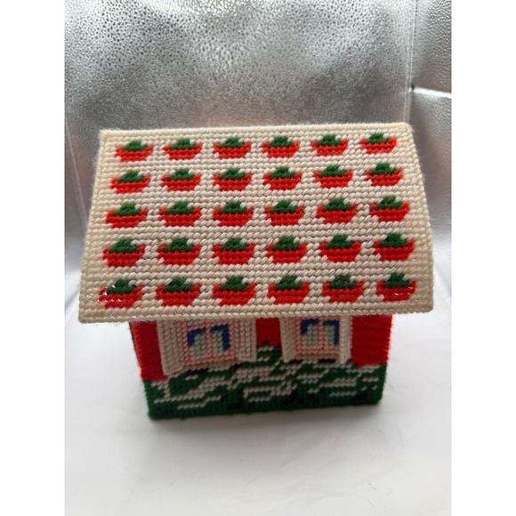 Vintage Christmas House Decor Plastic Canvas Holiday Display Handmade - Picture 4 of 4